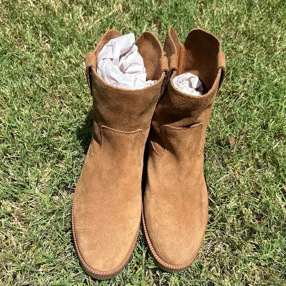 Lucky Brand Rhetty leather suede pull on booties in caramel tan NWOB Sz-9M.Q